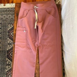 Original Mauve Figs scrub pant in Kade style